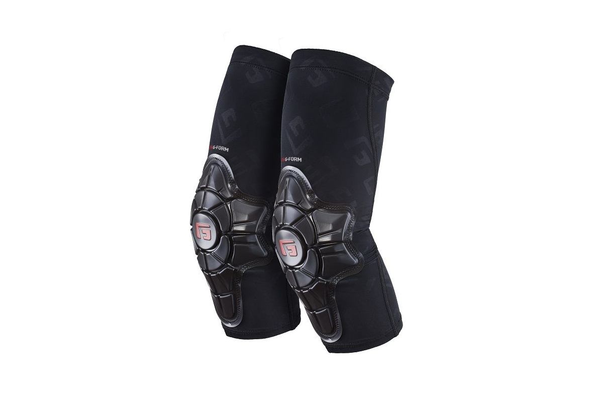 Pro-X Coudière Noir Logo G-Form