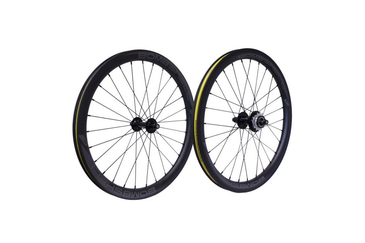 Roues CSO/One80 20x1-3/8 BOMBSHELL Noir Gris