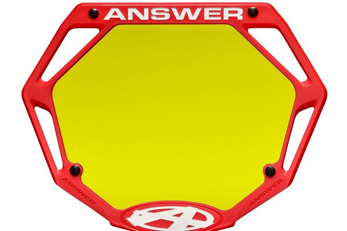 Plaque ANSWER 3D pro rouge