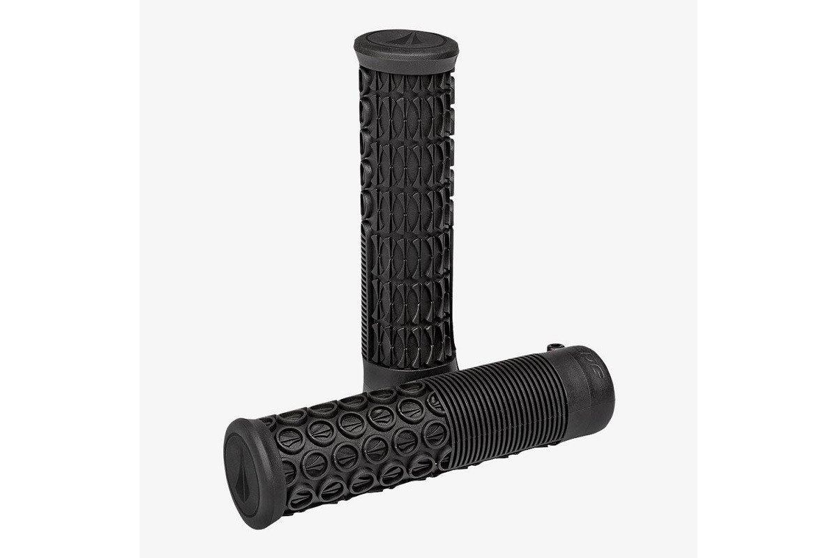 Paire de Grips SDG THRICE 31mm Noir