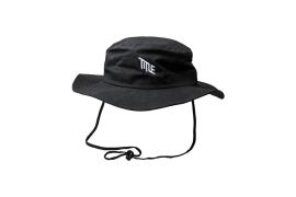 0_chapeau-title-safari-black