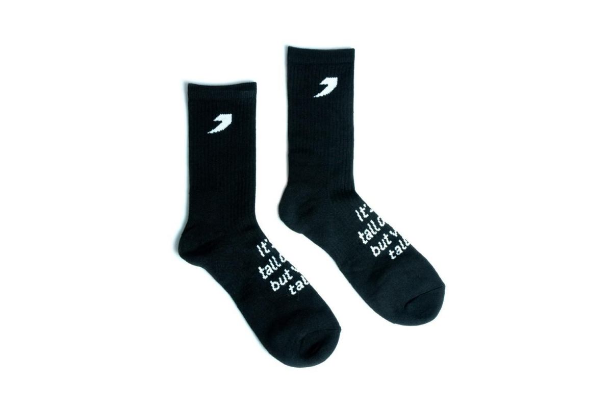 0_chaussettes-tall-order-it-s-a-tall-order-black