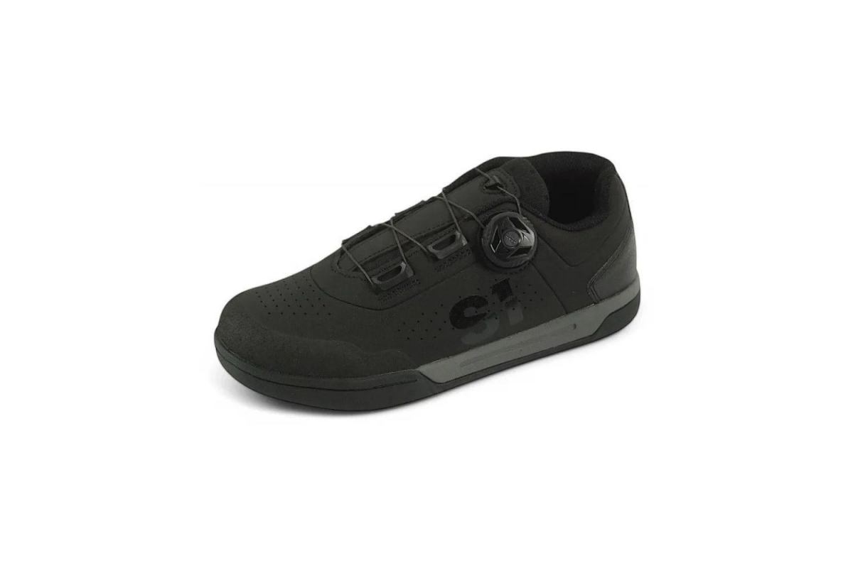1_chaussures-s1-accell-black