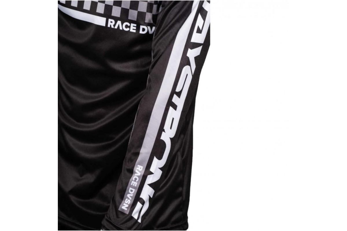3_maillot-staystrong-checker-black