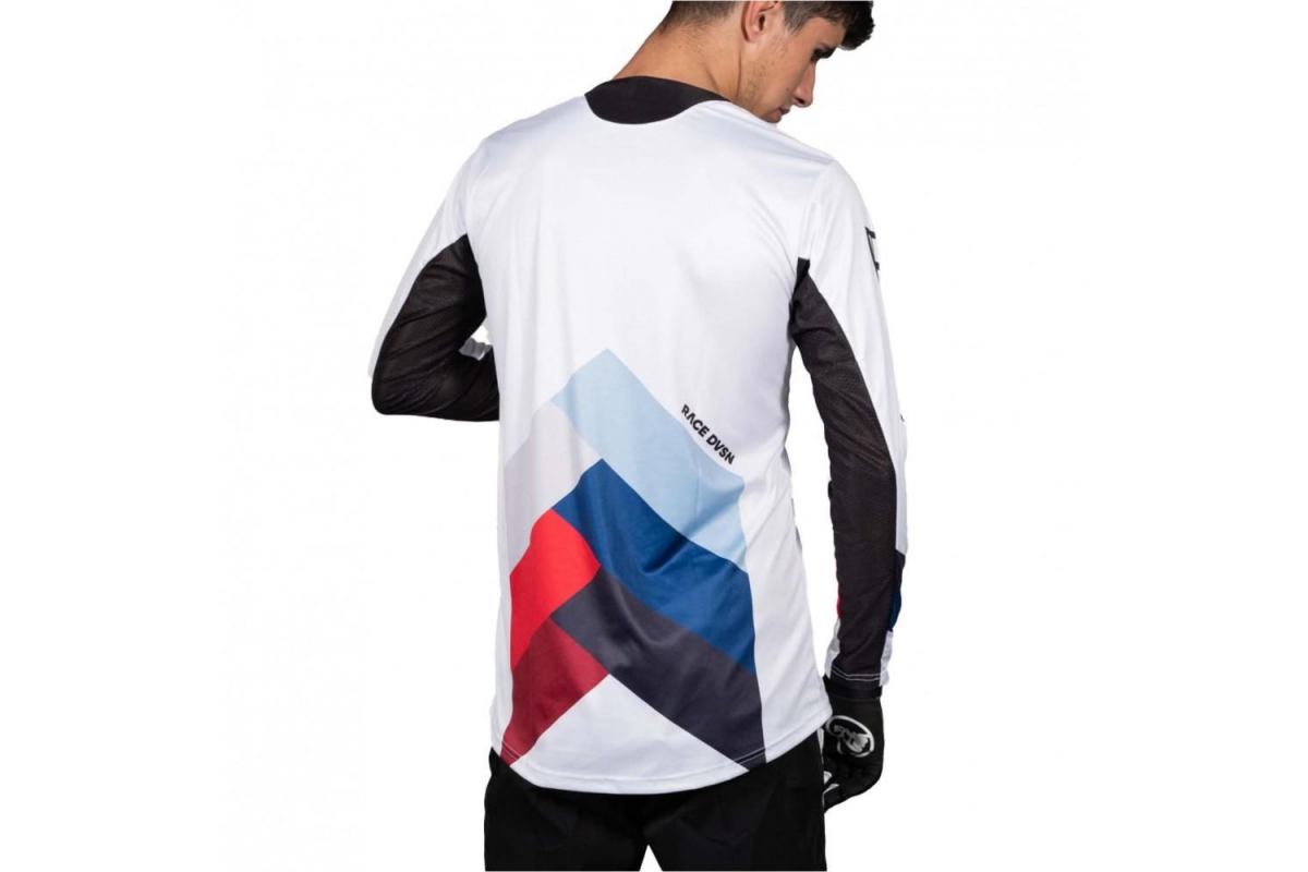 2_maillot-staystrong-chevron-white