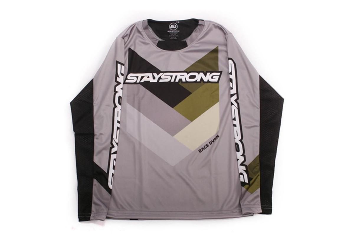 1_maillot-staystrong-chevron-gris-camo