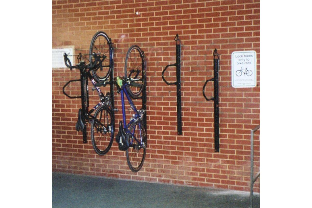 Support mural vertical vérouillable pour vélo Locking Bike Trac