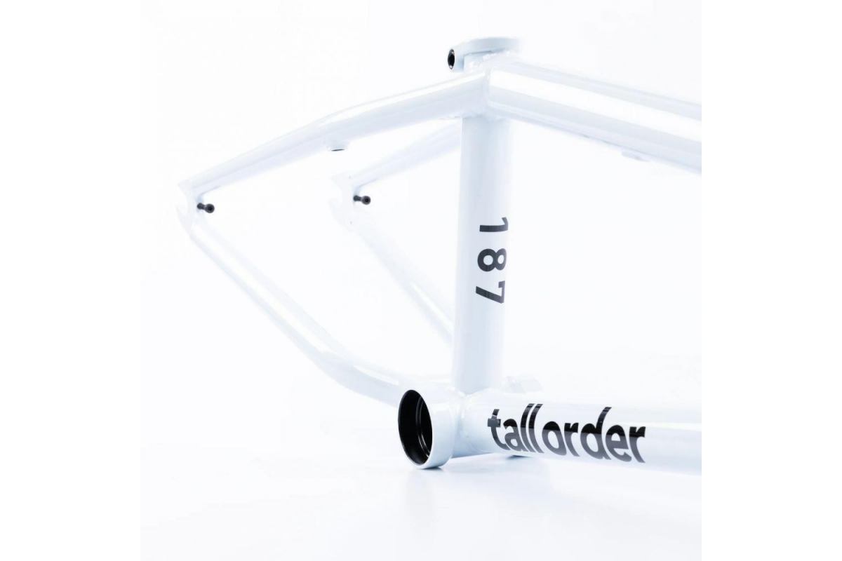 5_cadre-tall-order-187-v3-reilly-gloss-white