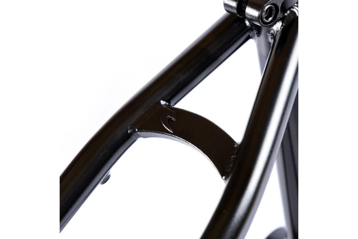 4_cadre-tall-order-280-black