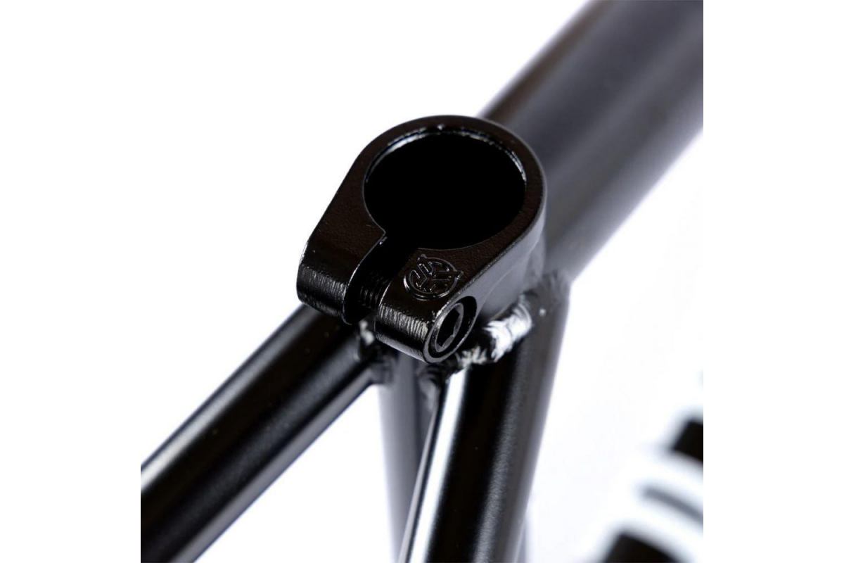 5_cadre-federal-bruno-ics2-black