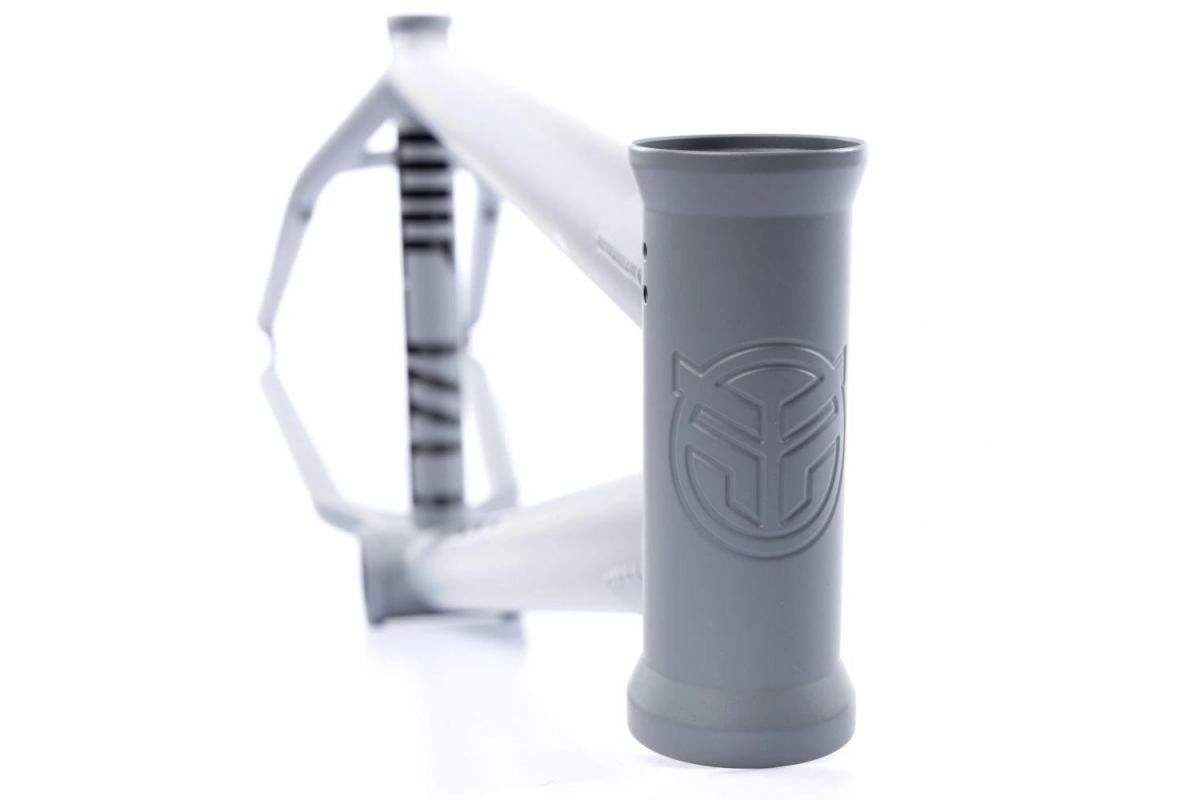 5_cadre-federal-bruno-ics2-matt-grey