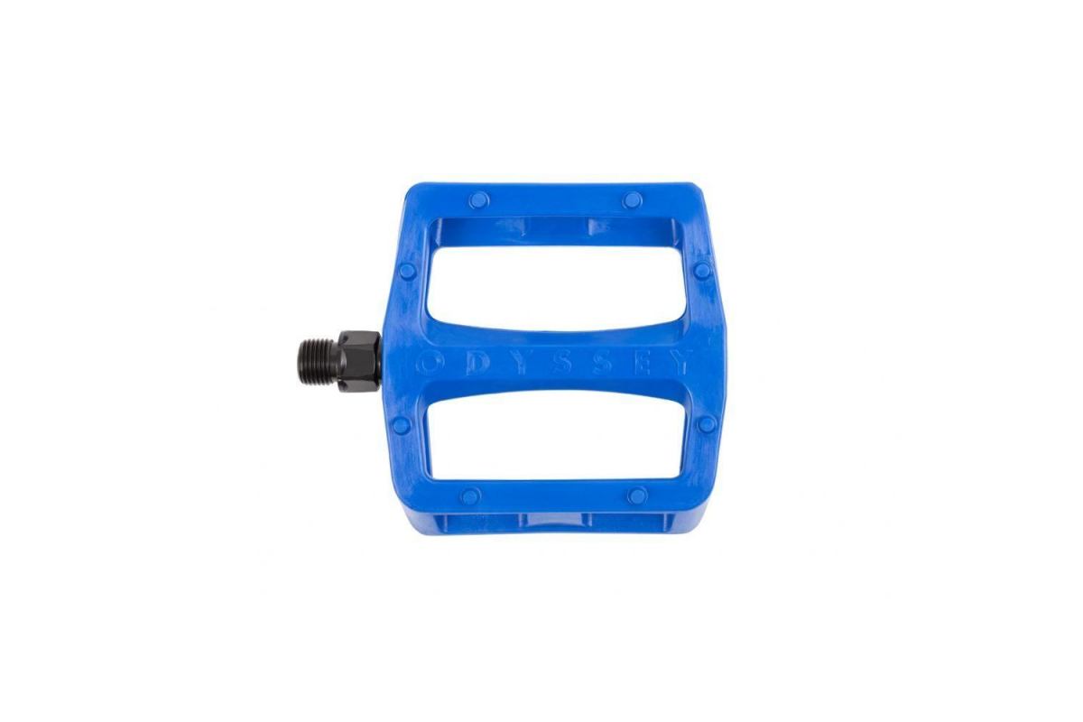 4_pedales-odyssey-grandstand-v2-pc