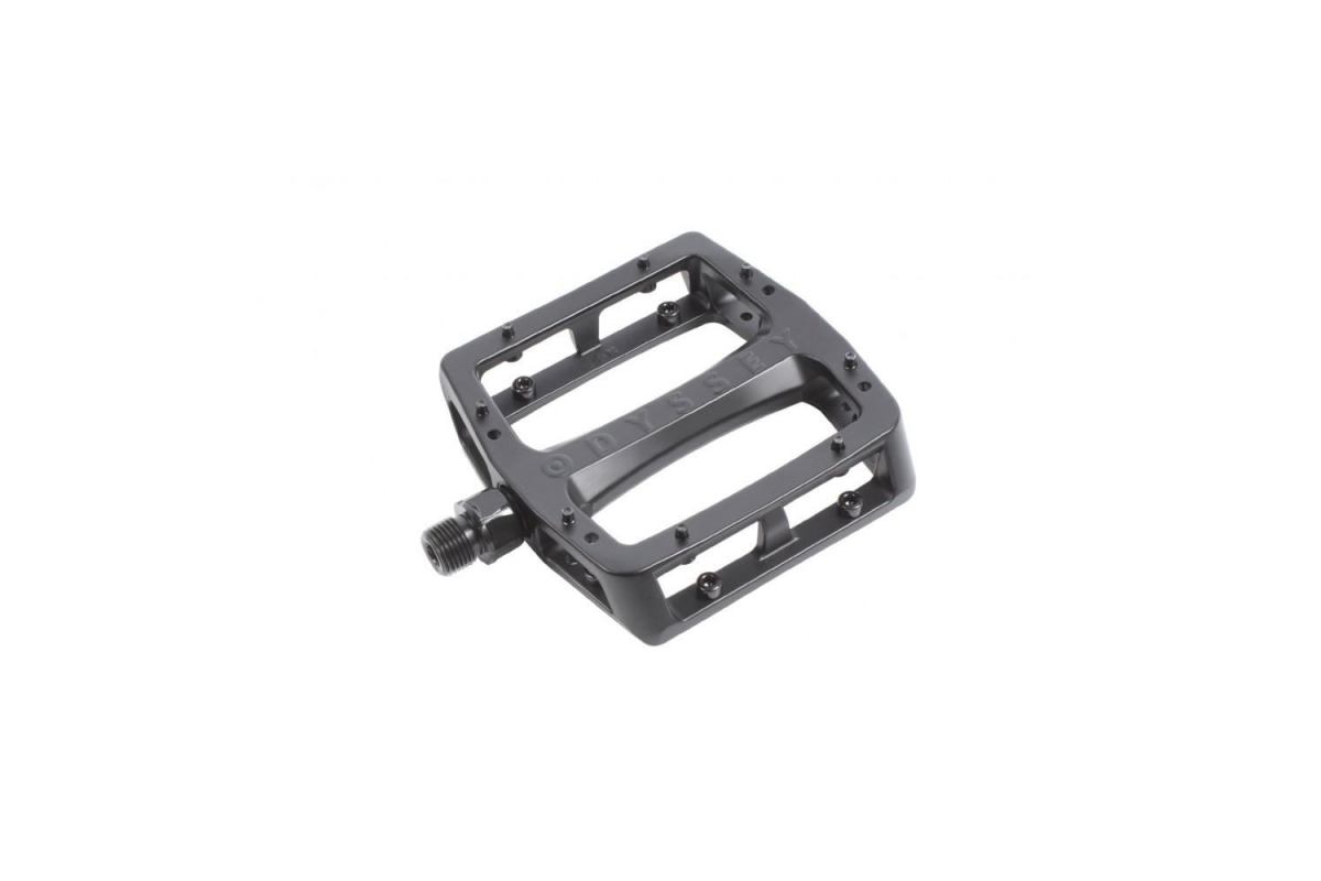 1_pedales-odyssey-grandstand-v2-alu