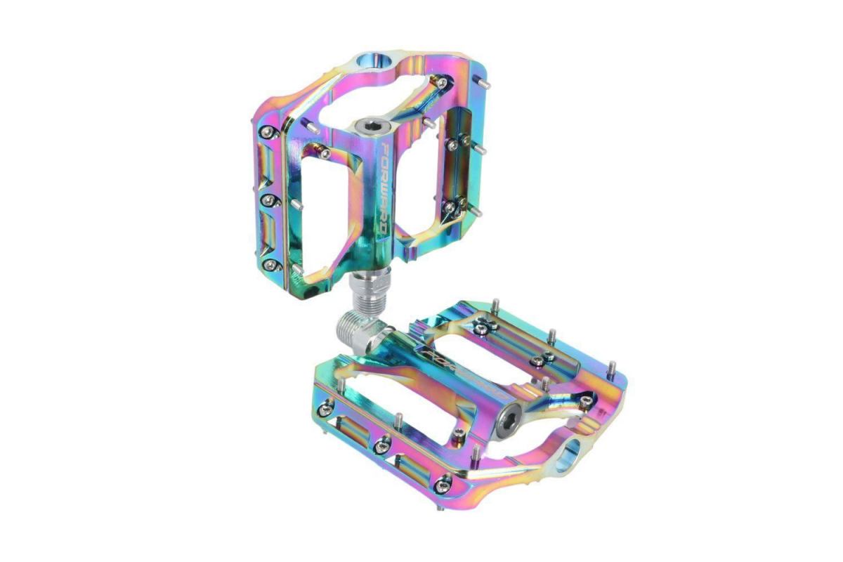 0_pedales-forward-zenith-oil-slick