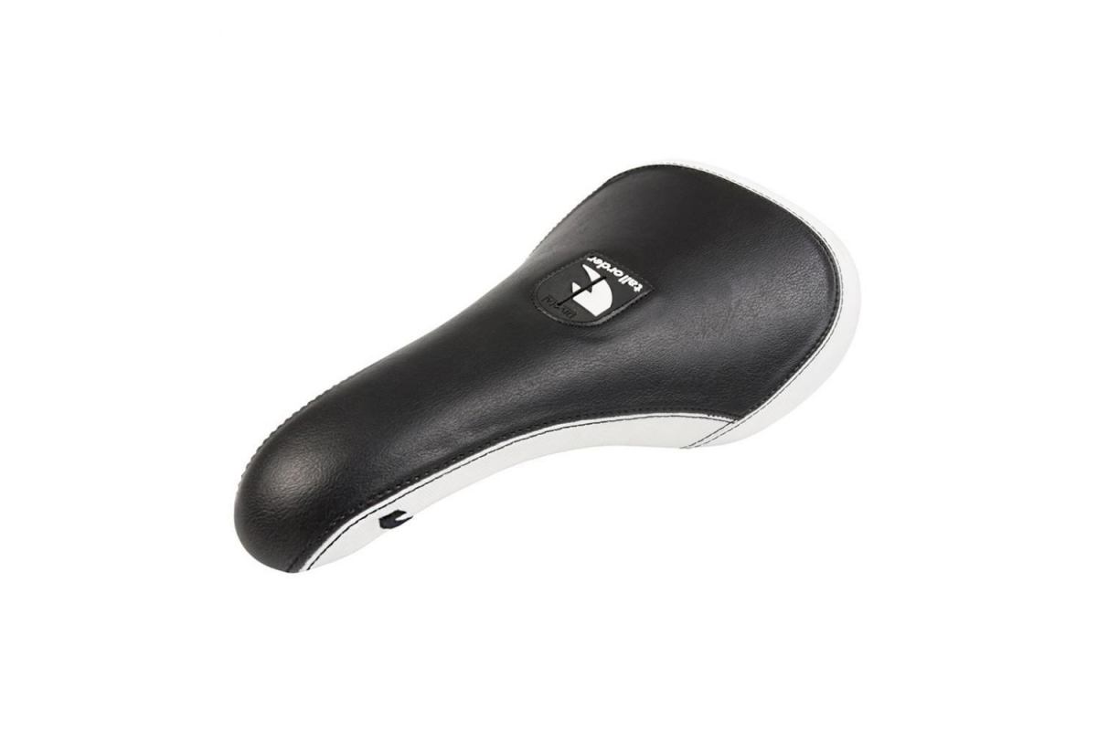 0_selle-tall-order-logo-slim-pivotal-black-white