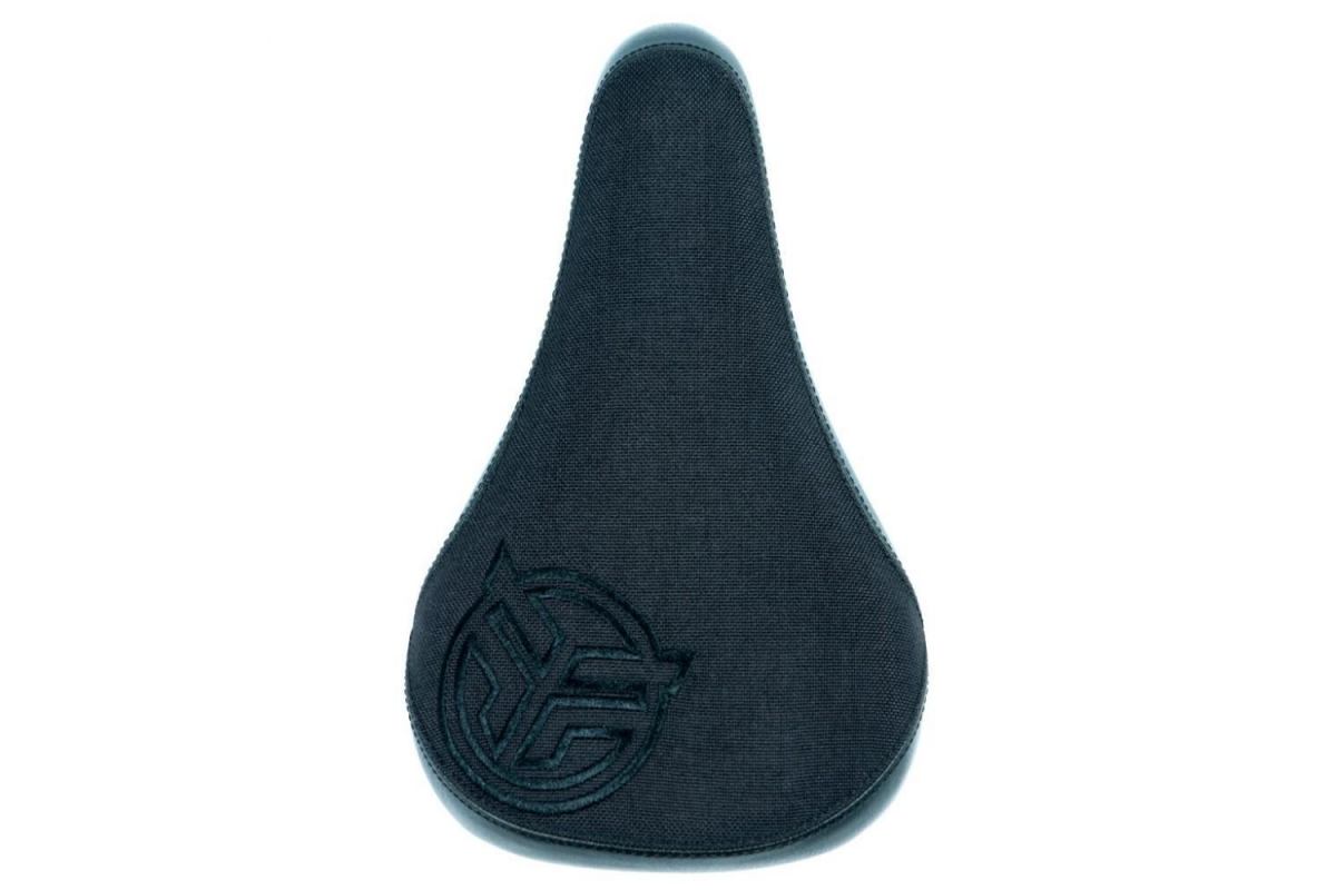 1_selle-federal-mid-stealth-logo-black-canvas-top-w-faux-leather-panels-black