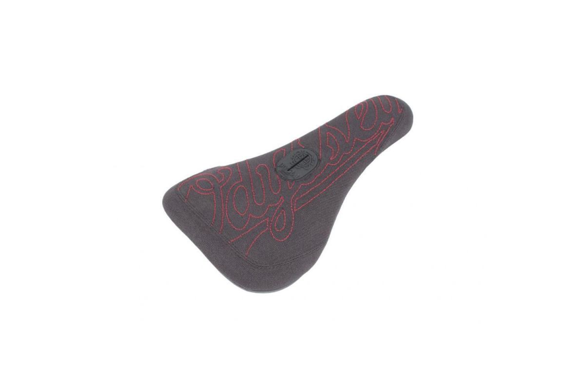 1_selle-odyssey-big-stitch-slim-cap-pivotal-blackred