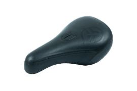 0_selle-federal-mid-pivotal-debossed-logo-black