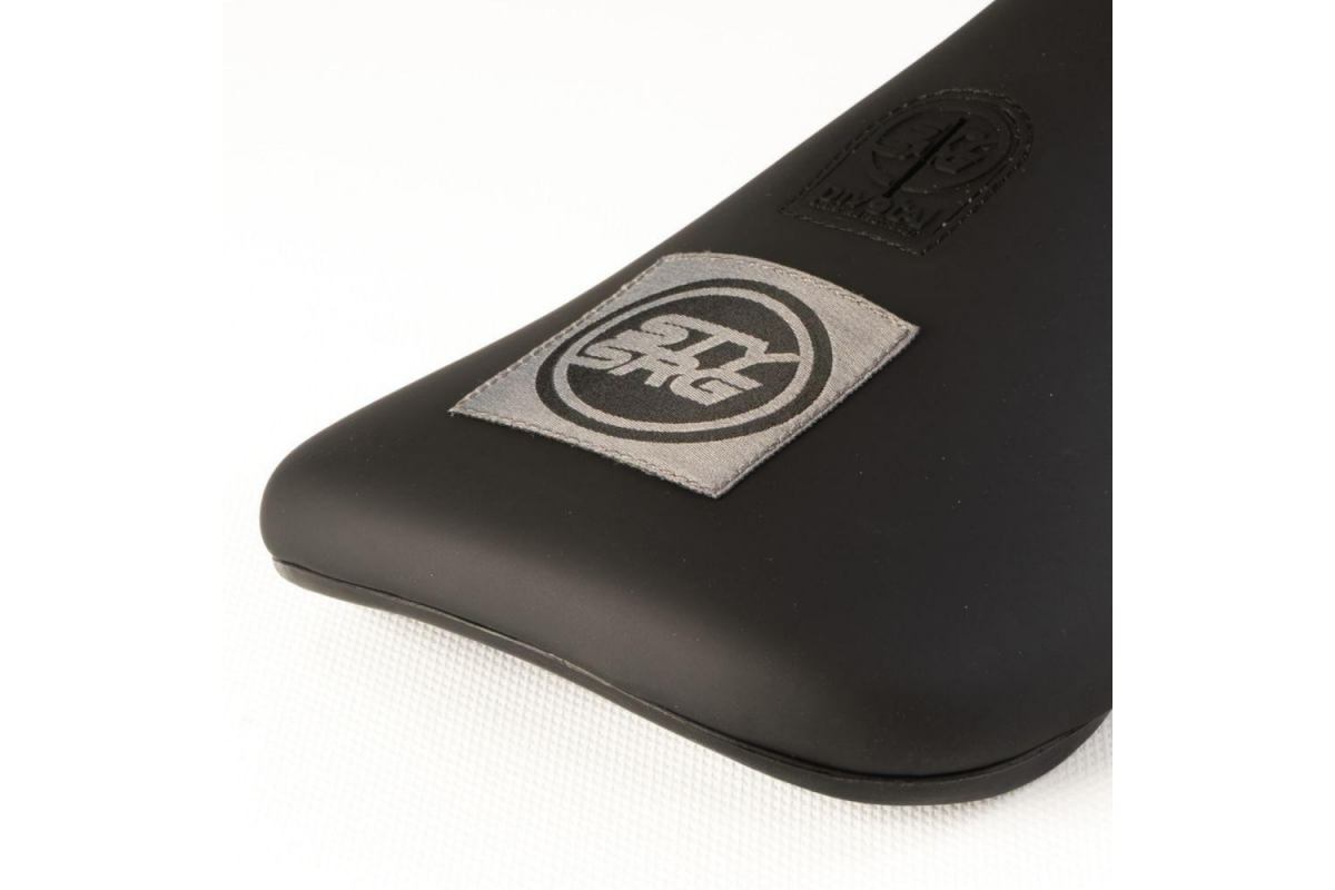 1_selle-stay-strong-icon-patch-slim-pivotal-blackgrey