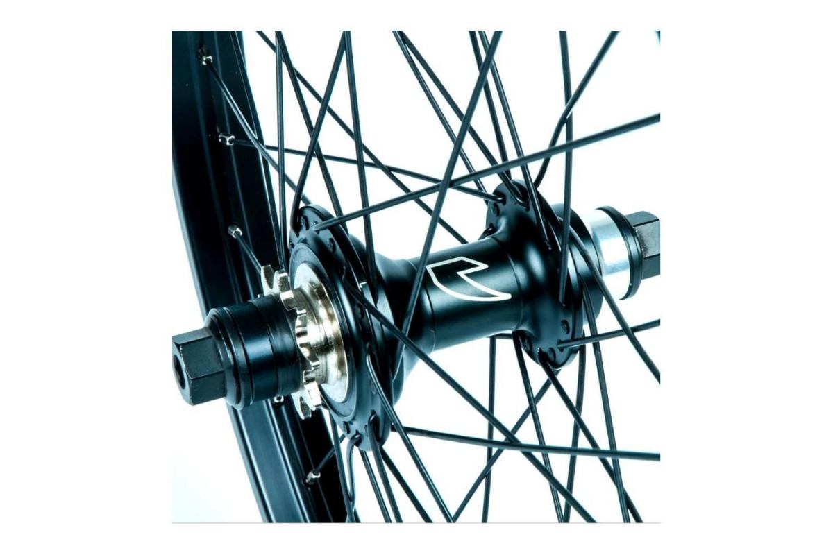 3_roue-arriere-tall-order-dynamics-black