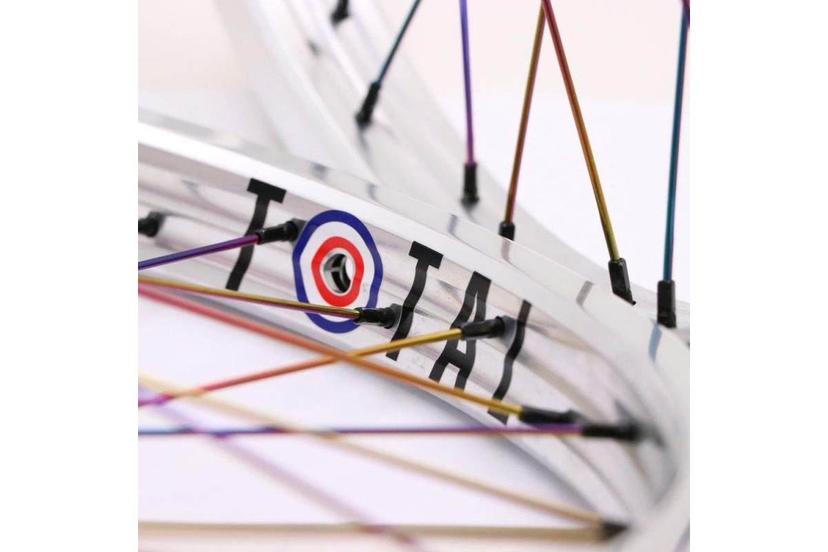 2_roue-avant-total-techfire-rainbowsilver