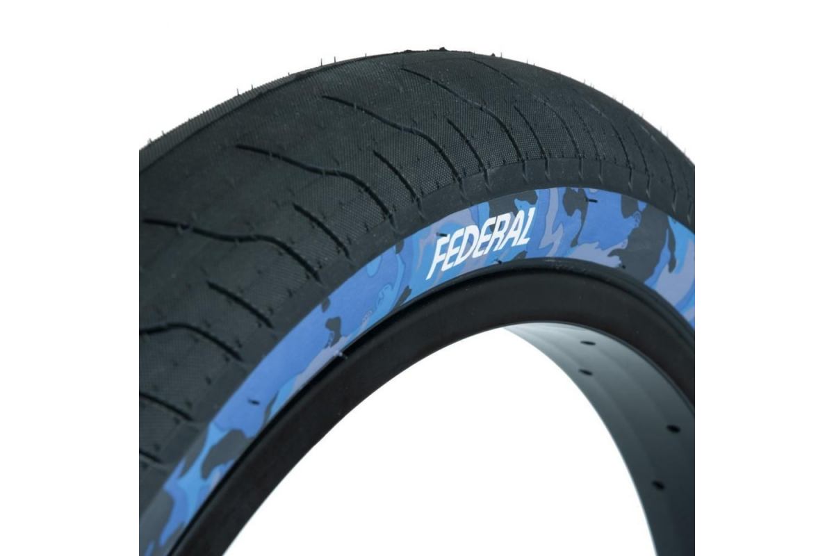 4_pneu-federal-command-lp-black-with-blue-camo-sidewall