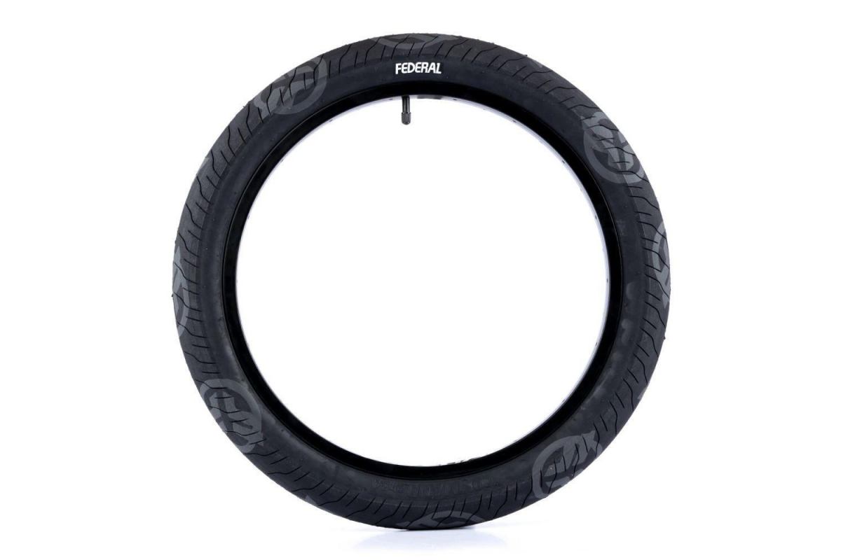 1_pneu-federal-command-lp-black-avec-logo-gris-240