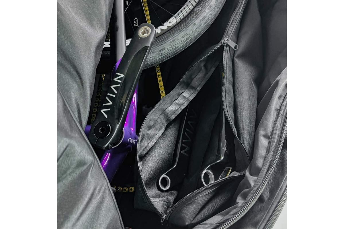8_sac-de-voyage-staystrong-golf-v3-blackgrey