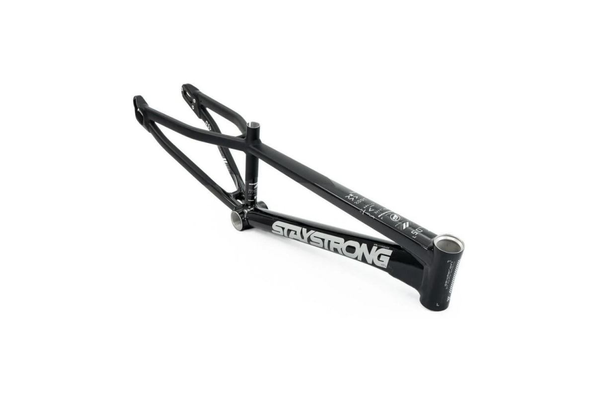 4_cadre-stay-strong-for-life-v5-2025-black-black