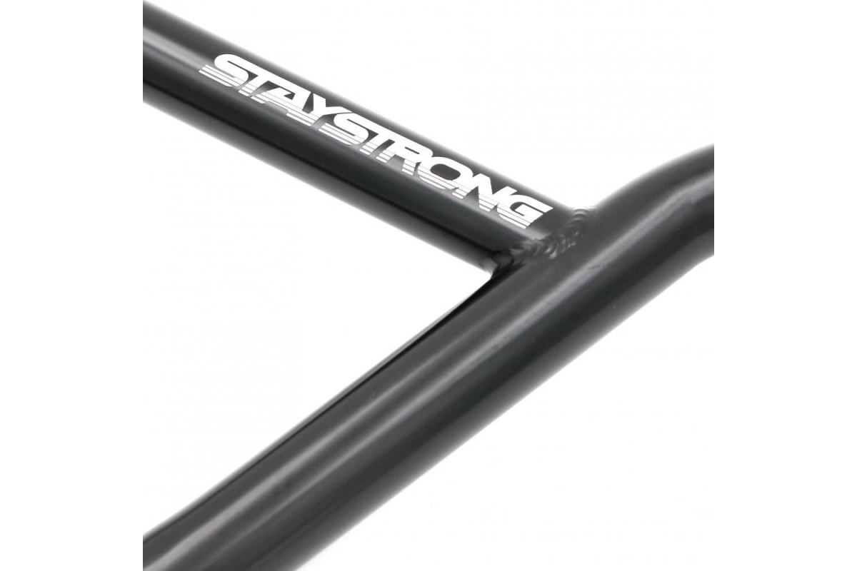 1_guidon-staystrong-v-one-v2-825-black