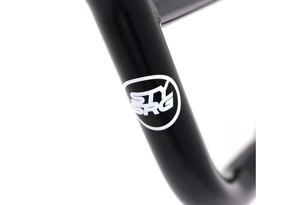 2_guidon-staystrong-chevron-cruiser-v2-575-black