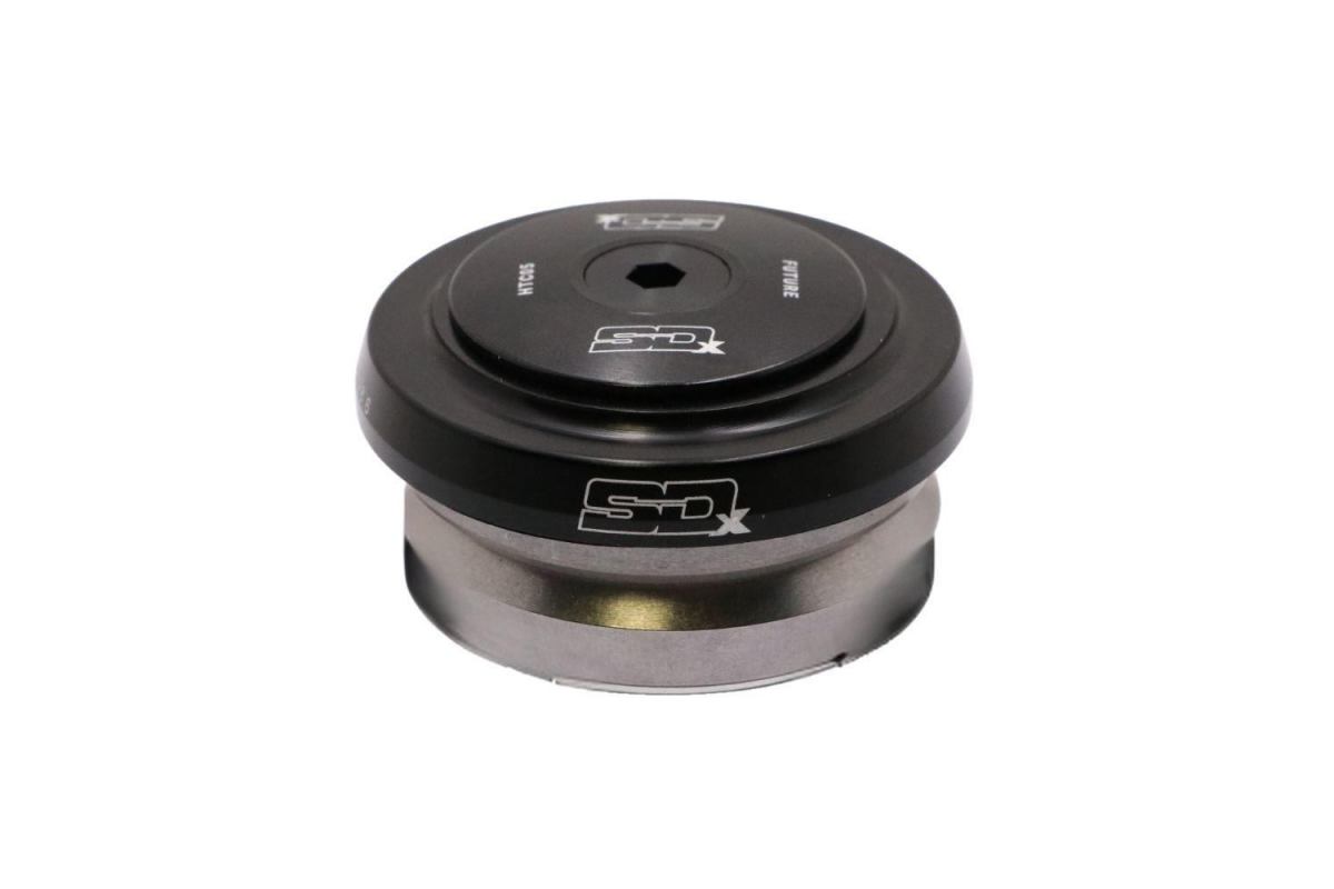 0_jeu-de-direction-sd-boundary-is-1-18-noir