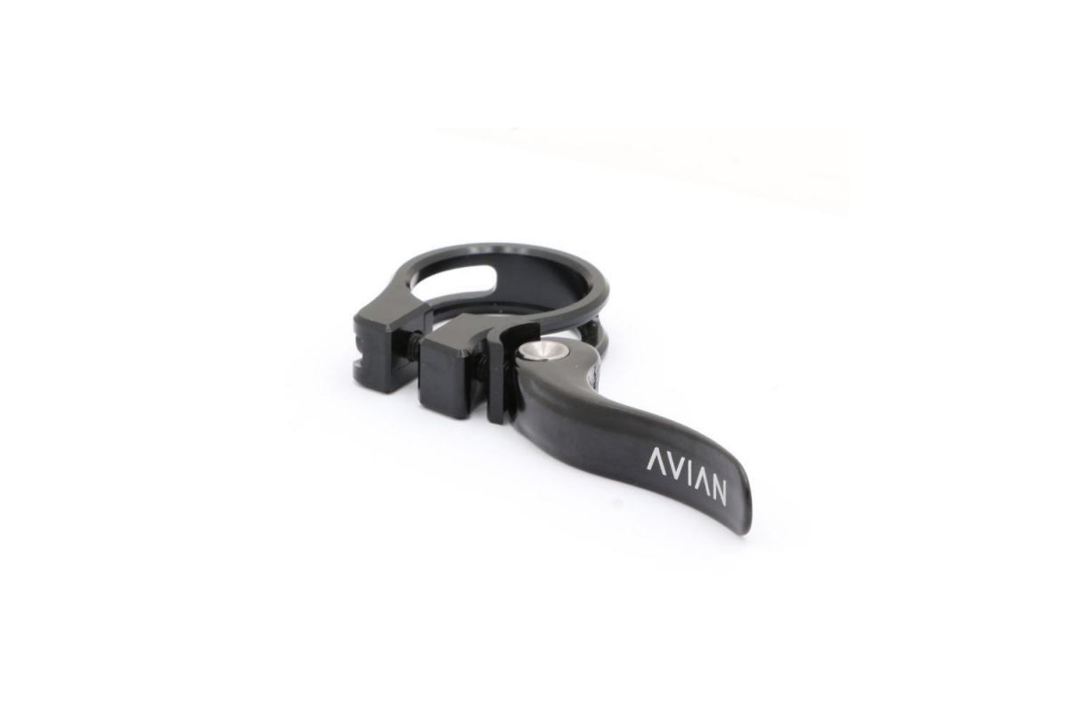 3_collier-de-selle-avian-aviara-noir-318mm