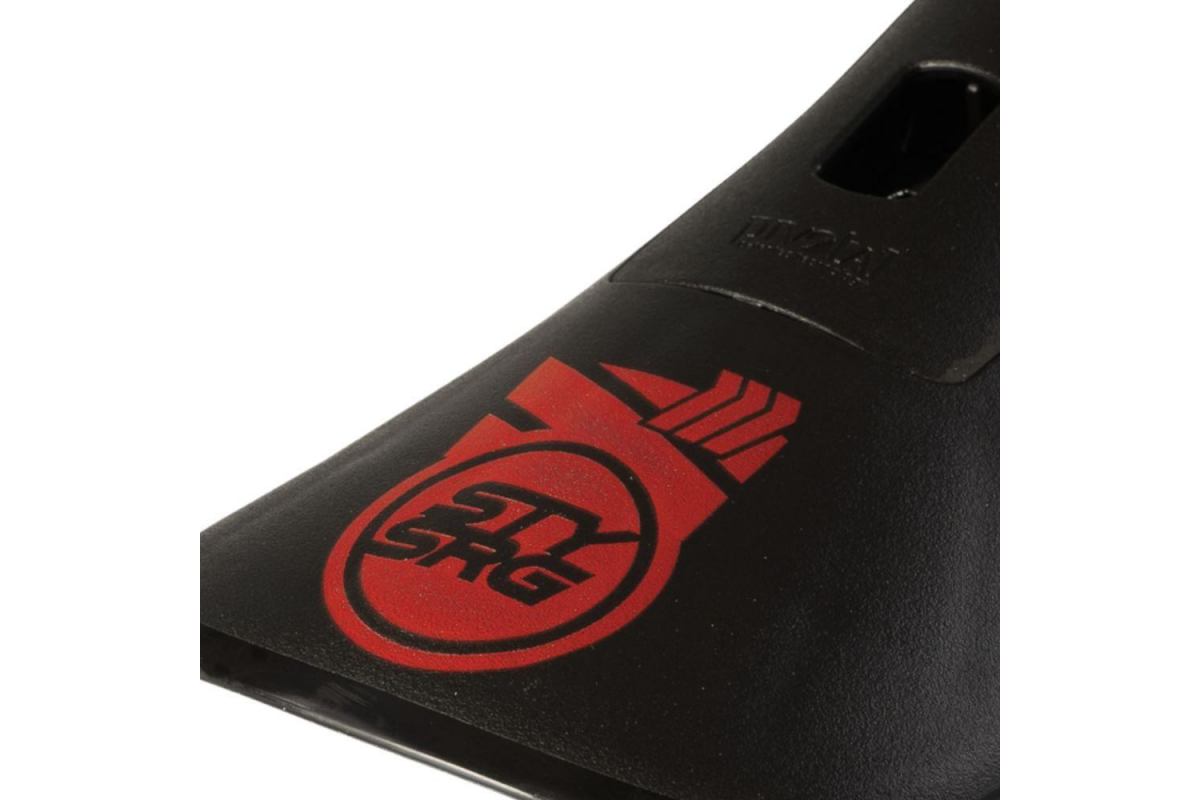 1_selle-stay-strong-fast-chevron-pivotal-red-print