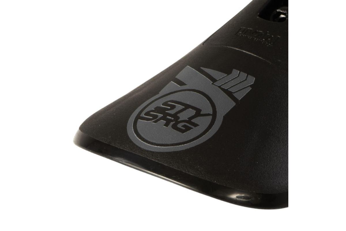 2_selle-stay-strong-fast-chevron-pivotal-grey-print