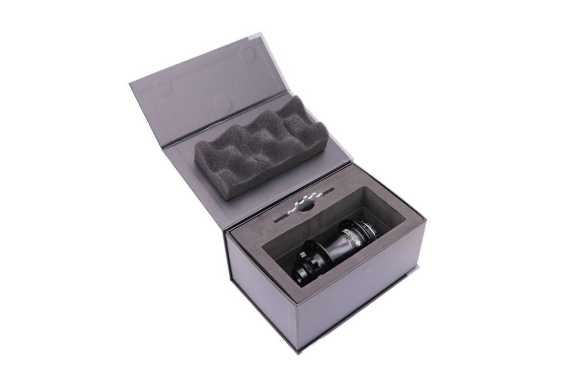 3_moyeu-arriere-sd-components-sniper-sd-x-pro-noir-15mm