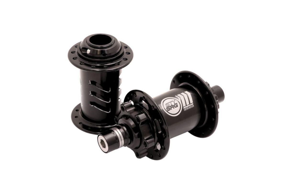 0_paire-de-moyeux-onyx-x-stay-strong-ultra-disc-10mm-28h-black