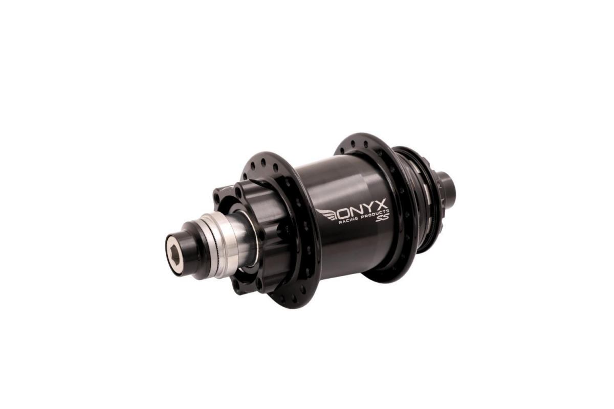 3_paire-de-moyeux-onyx-x-stay-strong-ultra-ss-disc-10mm-36h-black