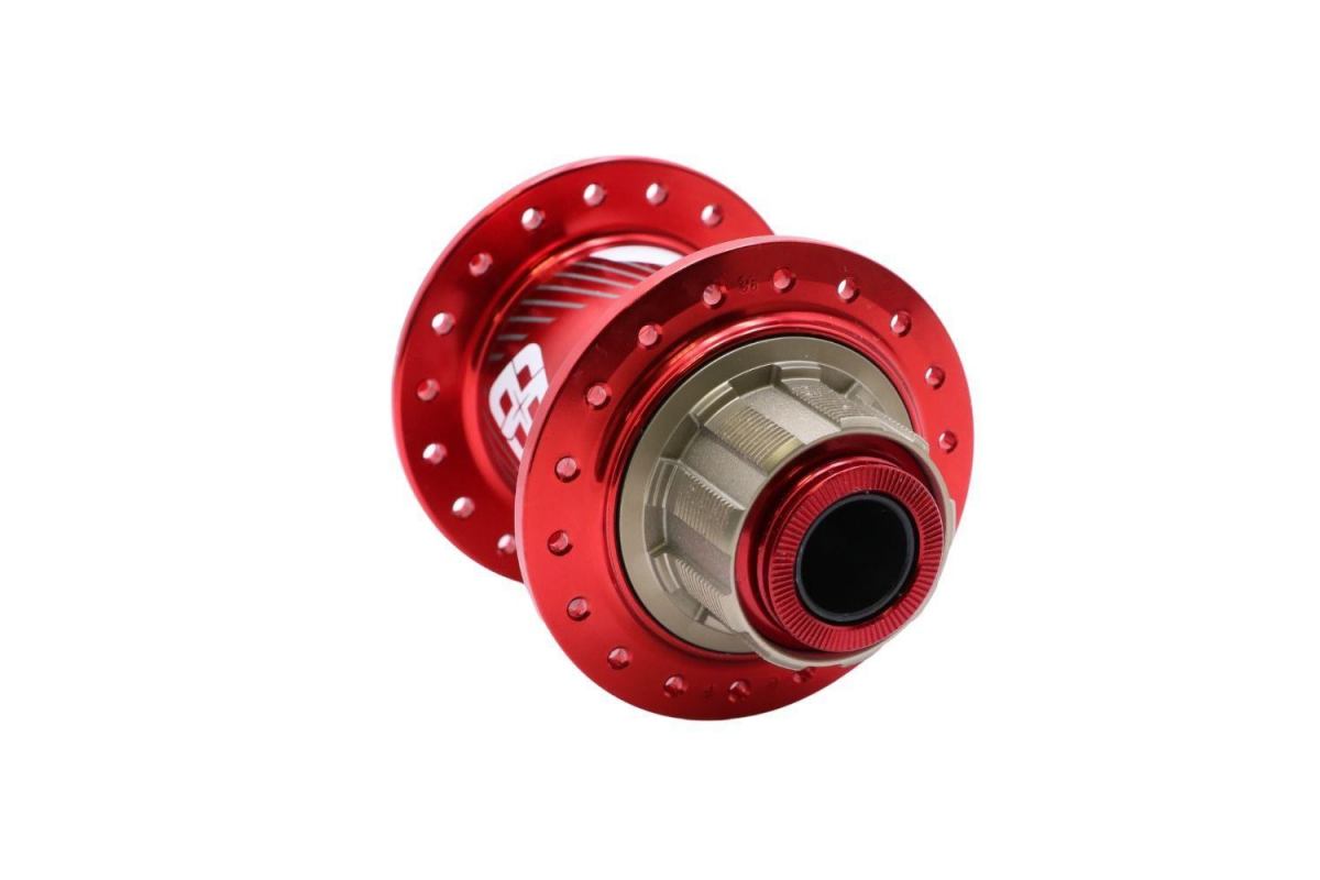 4_moyeux-pride-control-v2-pro-15mm-36h-red