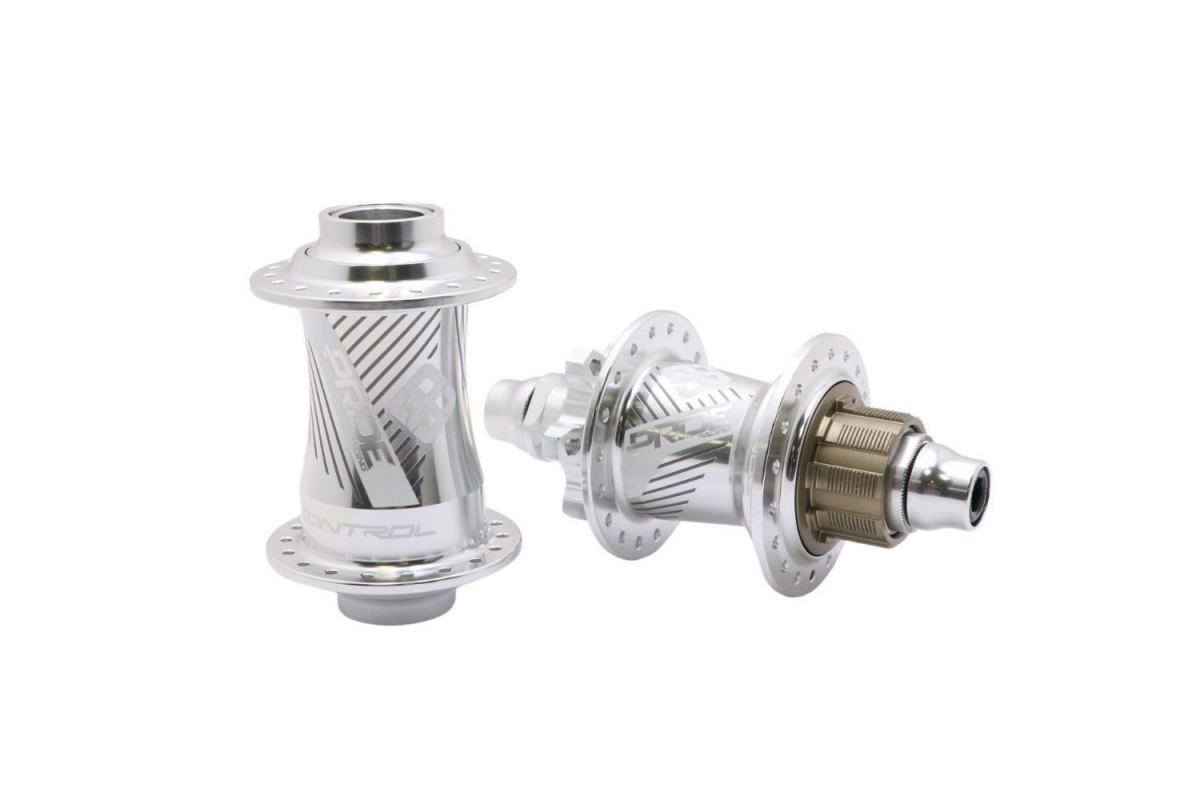 0_moyeux-pride-control-v2-pro-10mm-36h-polish