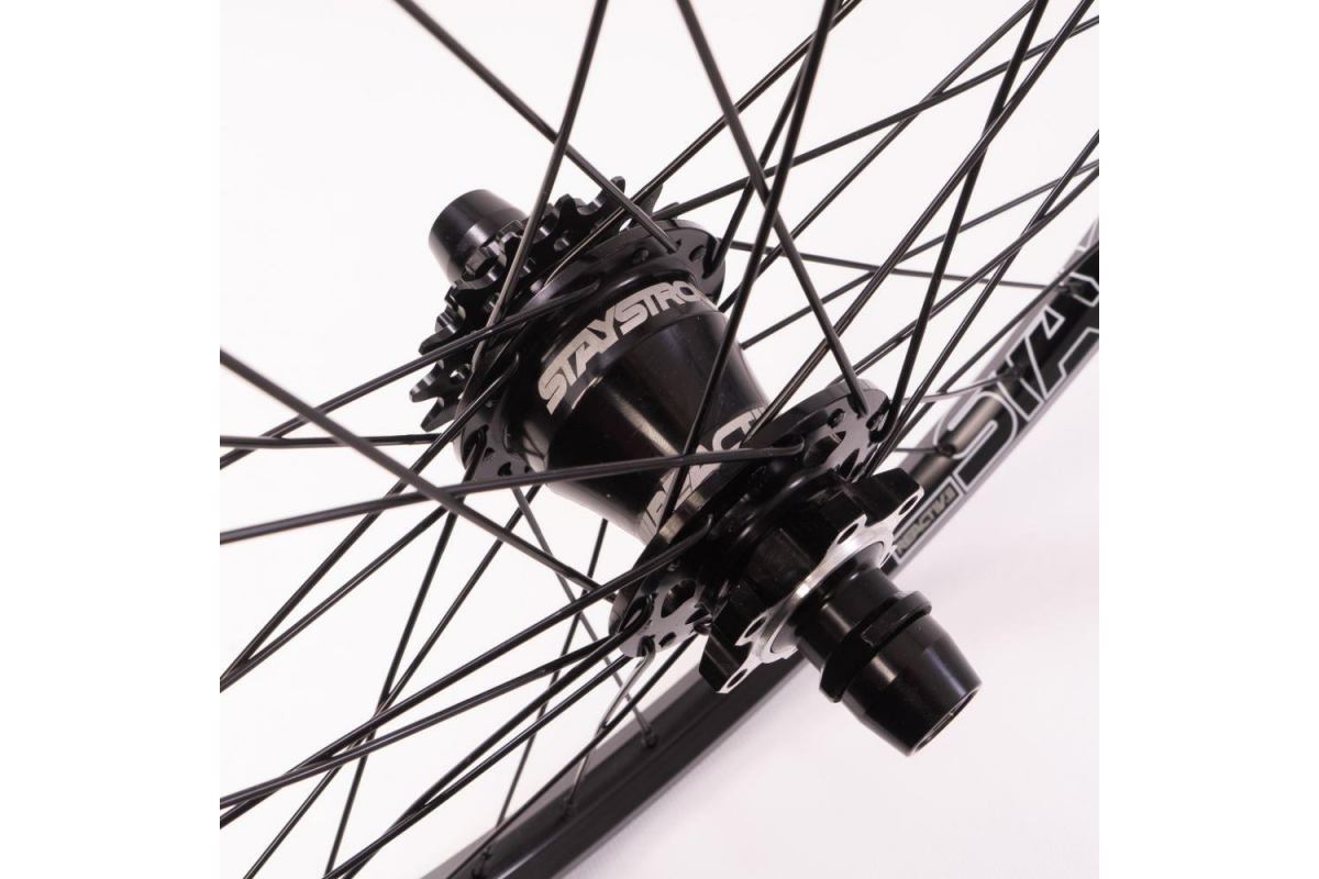 2_paire-de-roues-stay-strong-disc-reactiv-race-v2-20x150-black
