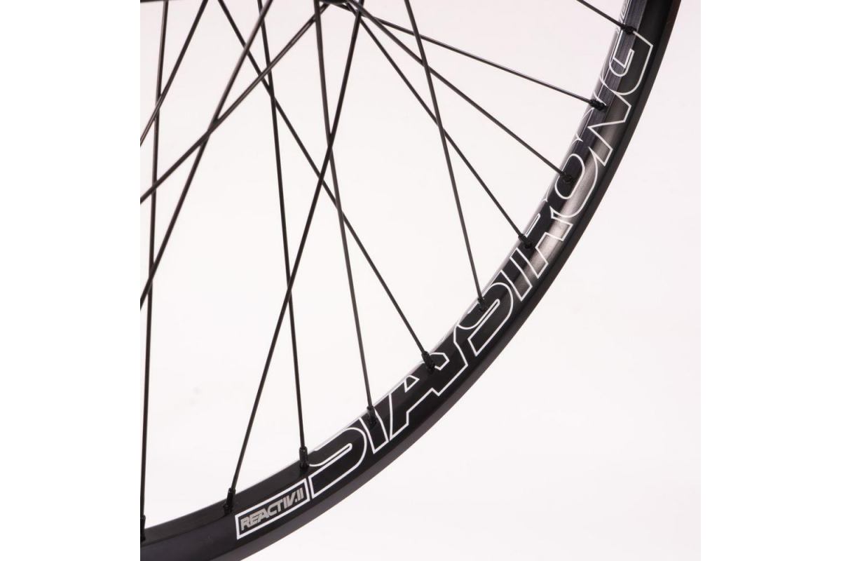 7_paire-de-roues-stay-strong-disc-reactiv-race-v2-24x175-black