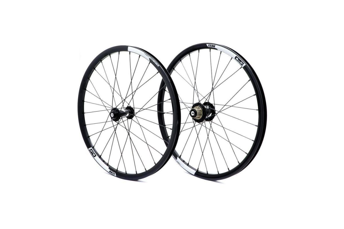 0_roues-20-451-pride-control-black-28h-sd-m11-disque