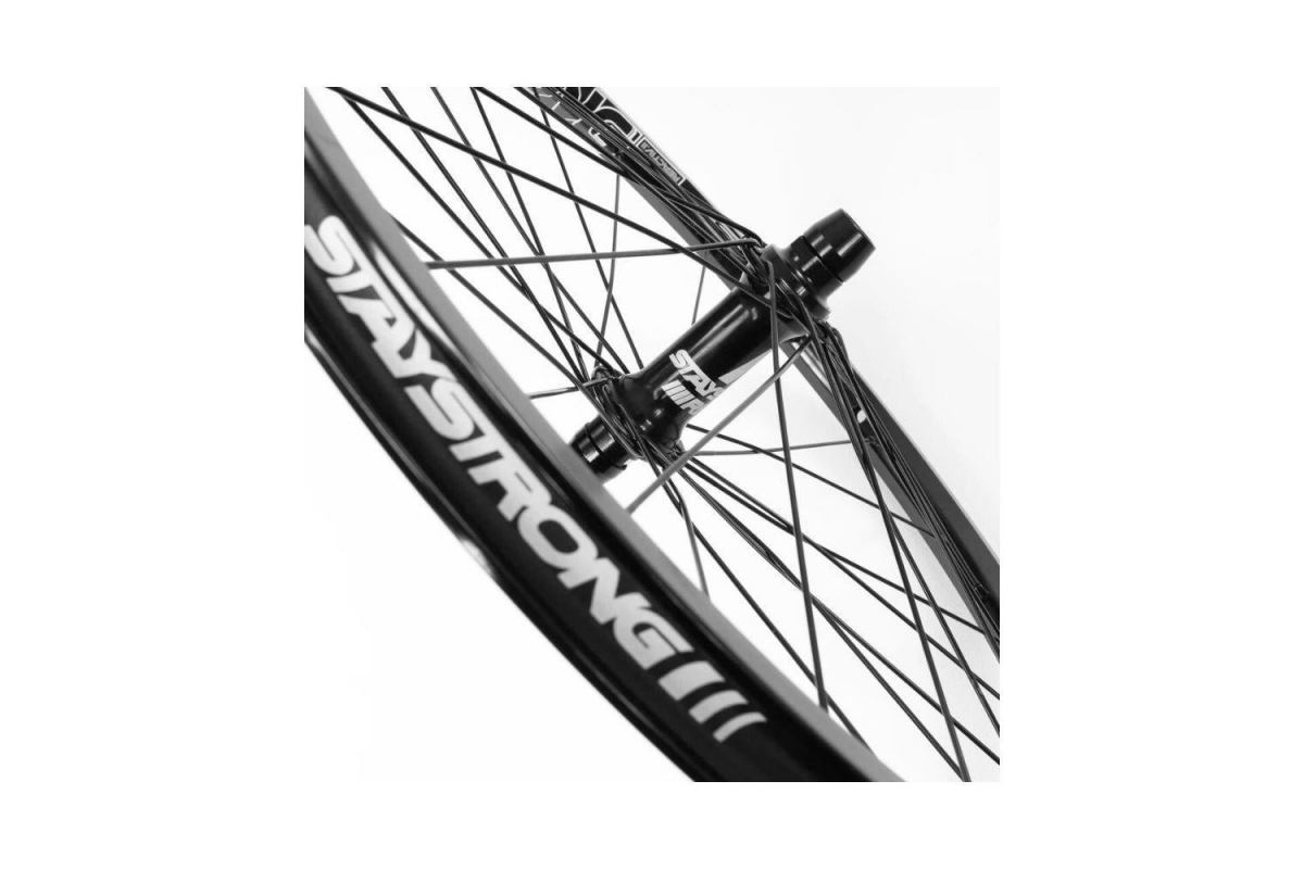 3_roues-20x175-stay-strong-reactiv-race-v2-v-brake