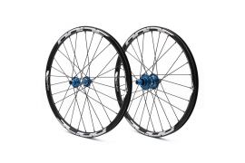 0_roues-20-451-pride-control-v1-disque-blue