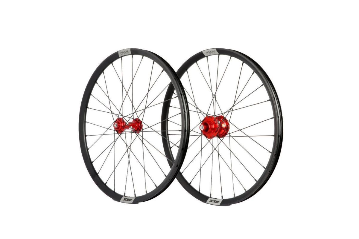 0_roues-20-451-pride-control-v1-red-10mm-helium-m21-disque