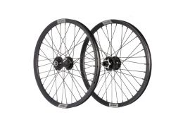 0_roues-20-406-pride-control-v2-black-15mm-helium-m24-disque