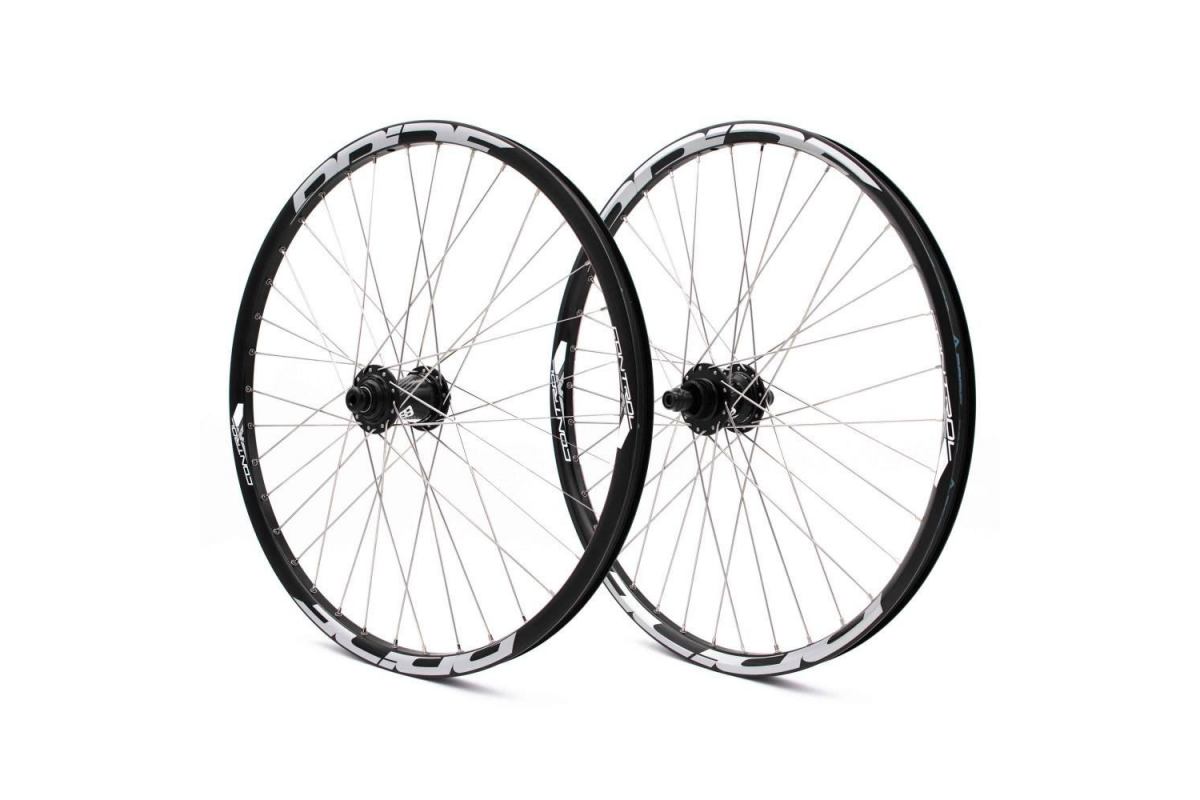 0_roues-24-507-pride-control-v2-disque-black