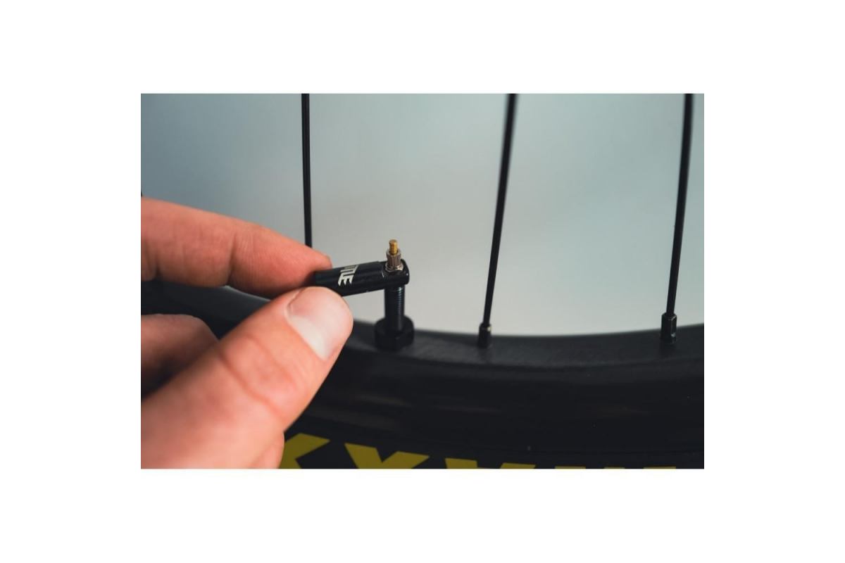 1_valves-tubeless-title