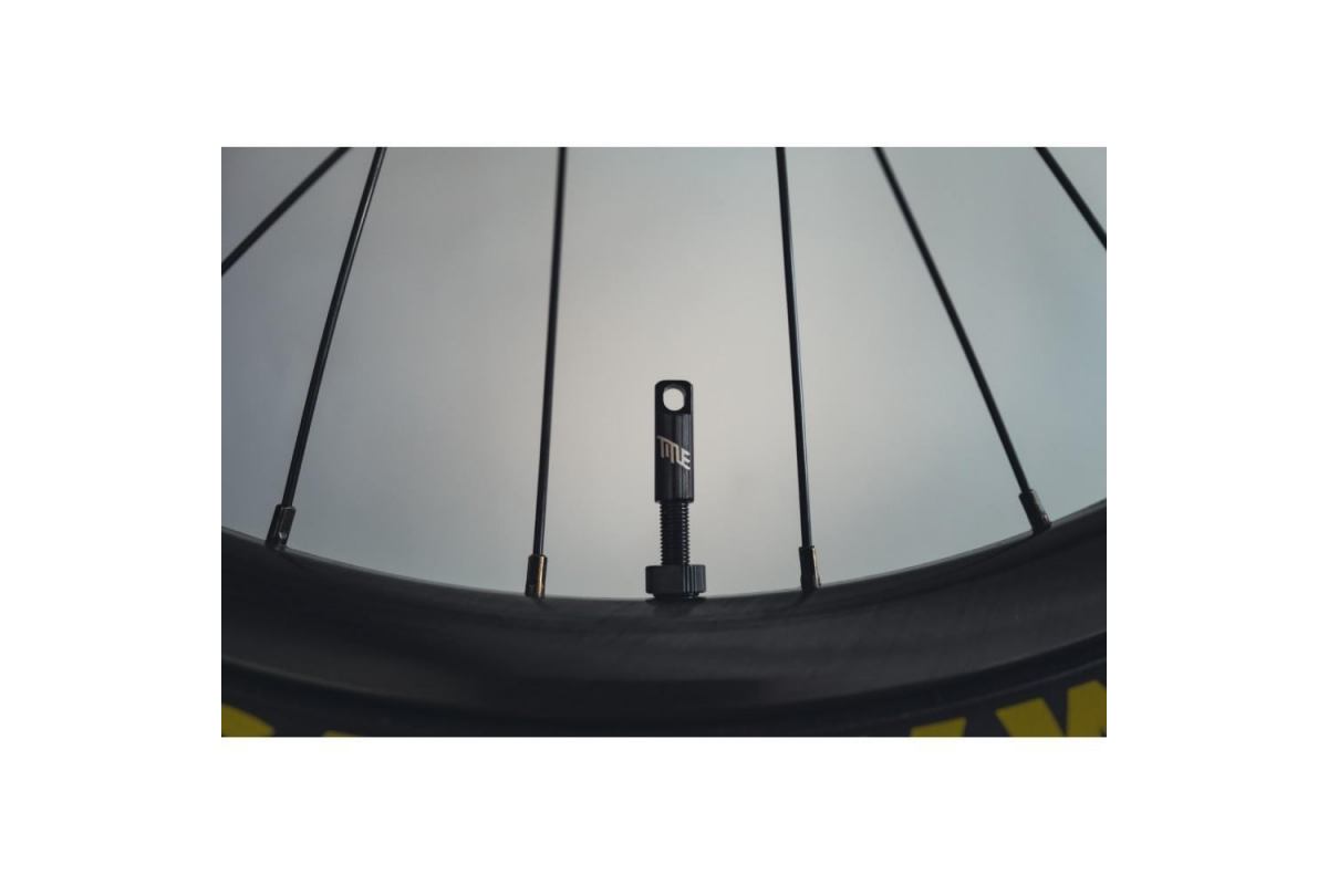 2_valves-tubeless-title